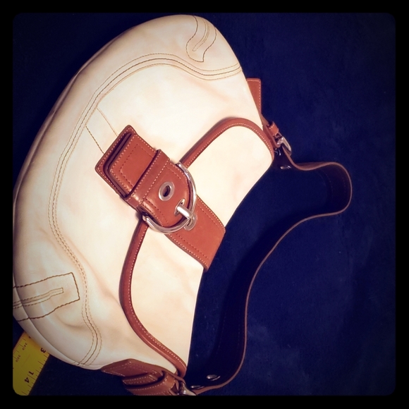 Coach handbag - Picture 1 of 3